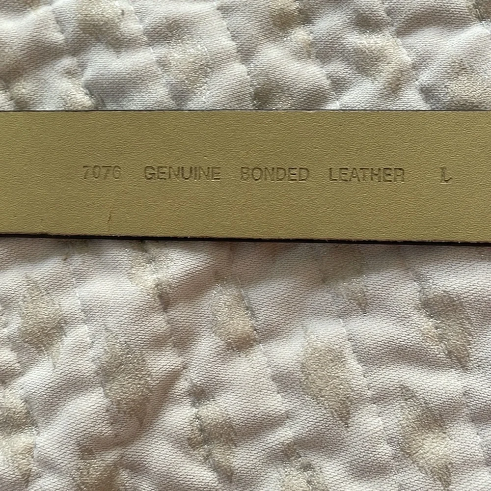 Vintage Daisy Flower Embossed Tan Leather Belt Ladies Large‎ 36/38